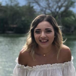 Meet your Posher, Lilly